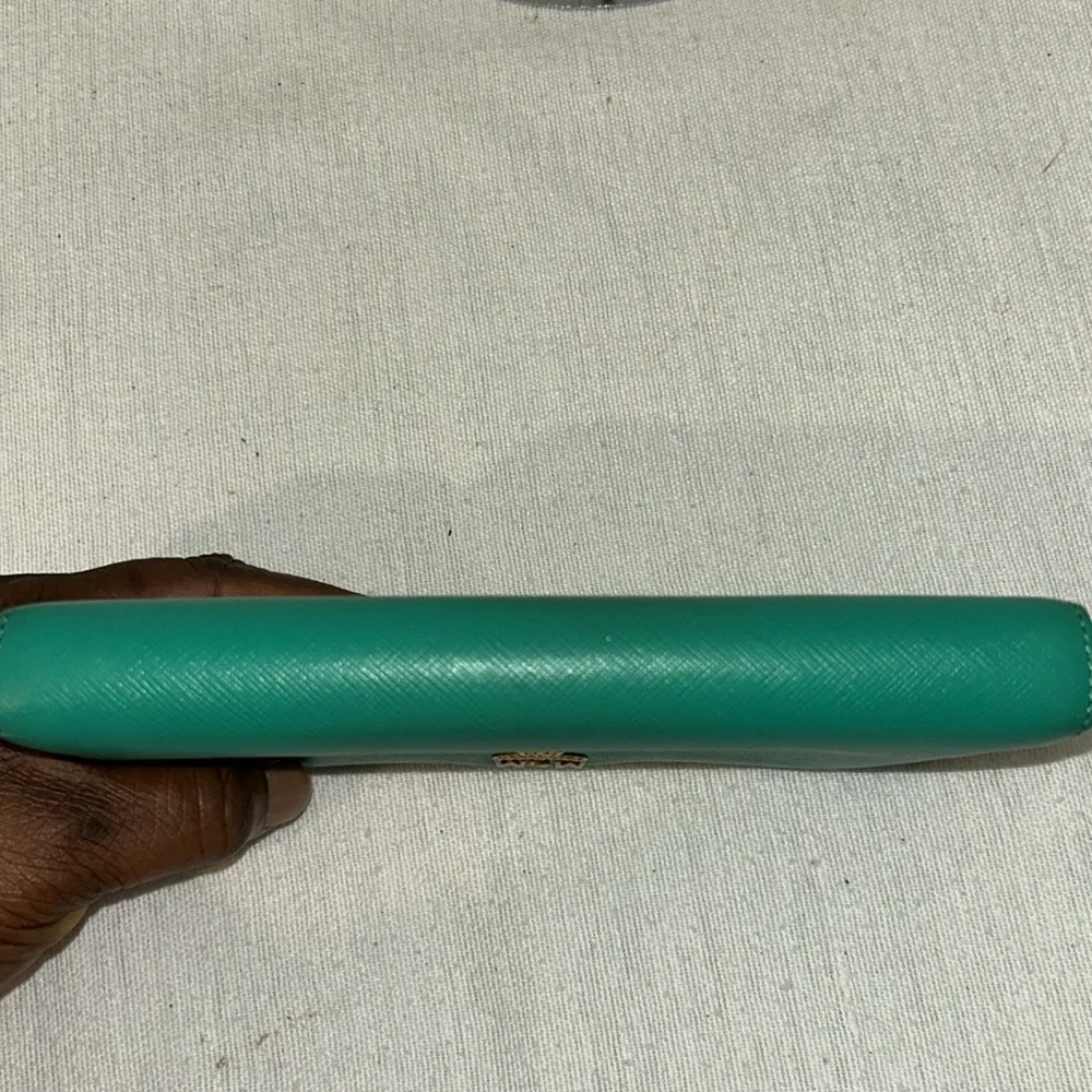 MCM Long zippy green wallet - Picture 8 of 14